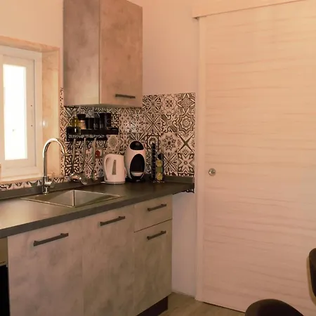 Tama Apartment